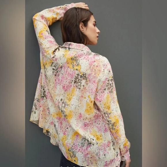 PILCRO by ANTHROPOLOGIE Smocked Buttondown in Pink Combo - Picture 2 of 10